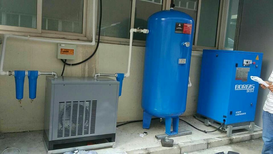 為某五金(jīn)加工廠提供動(dòng)力(lì)